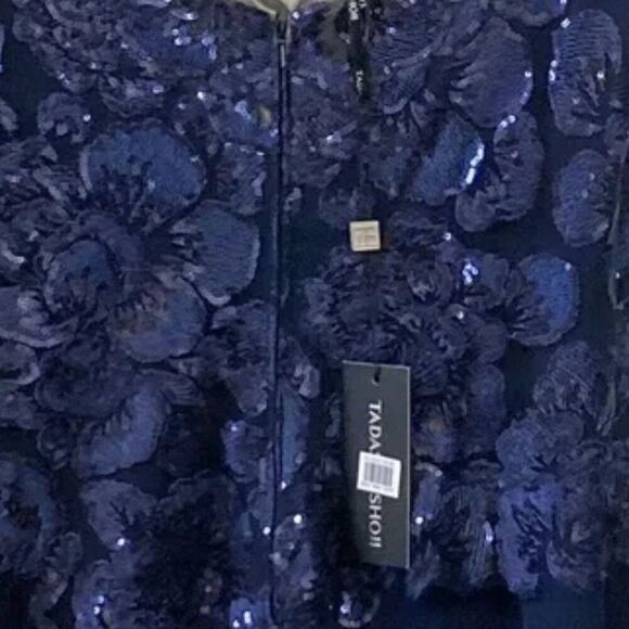 Tadashi Shoji Alvaro Sequin Embroidered Floral Lace Crepe Evening Gown Size 8 - Picture 10 of 10